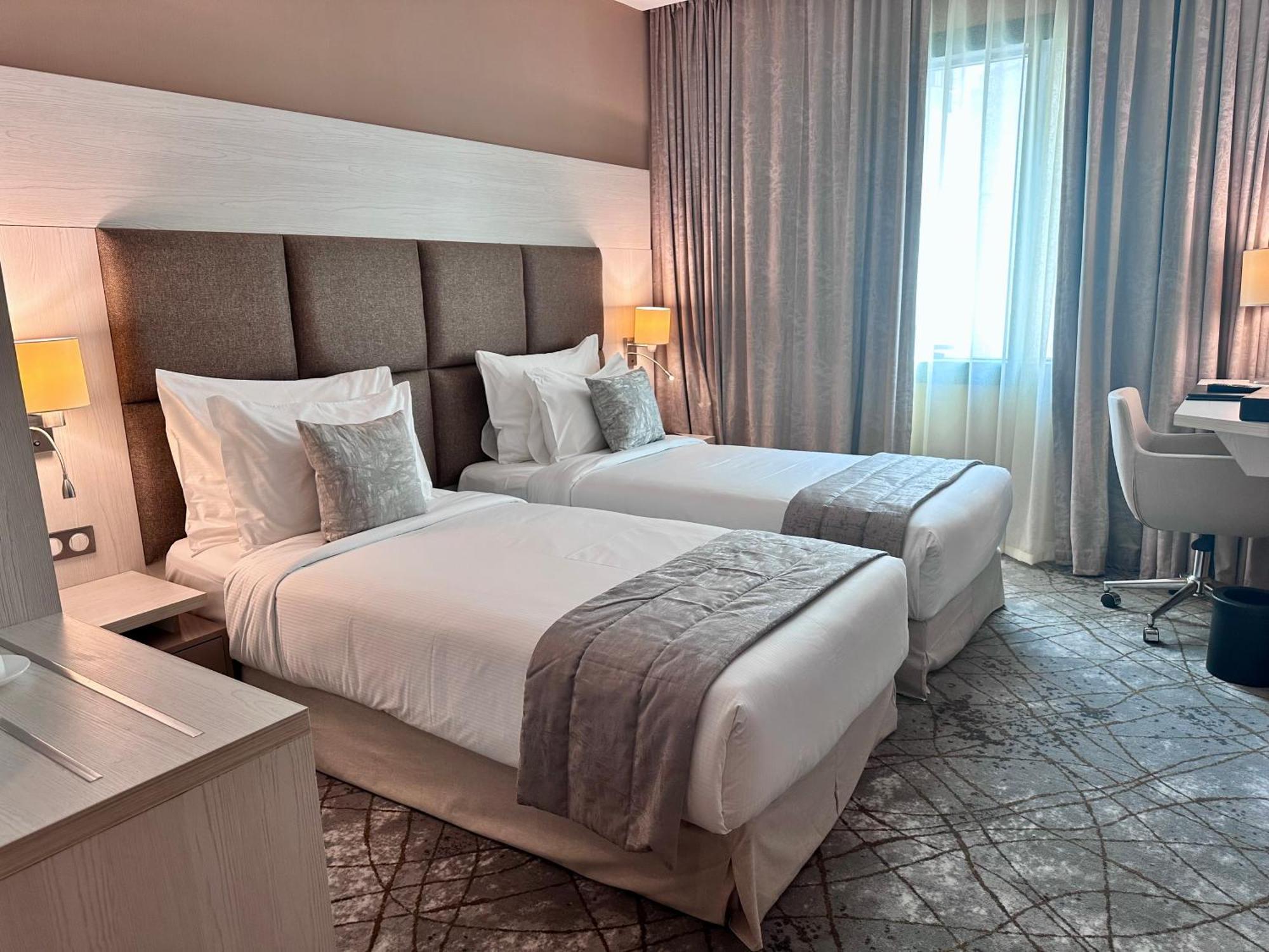 2H Hotel Oran Exteriér fotografie